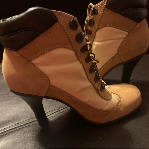 Retro Steve Madden heeled bootie - Picture 5 of 7